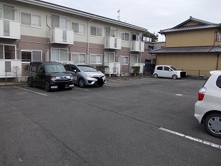 14/20 駐車場
