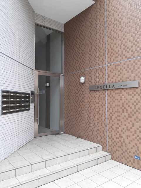 14/23 エントランス