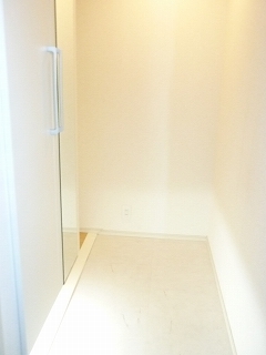 6/18 玄関
