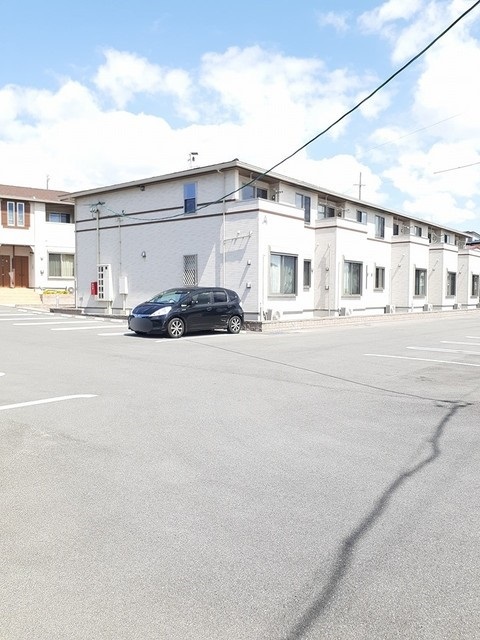 14/19 駐車場