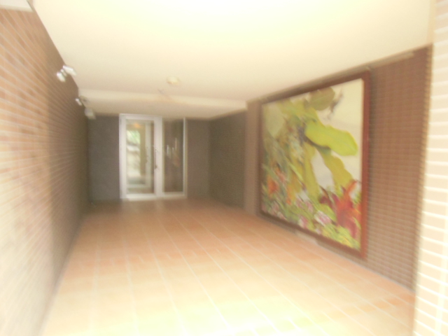 22/30 エントランス