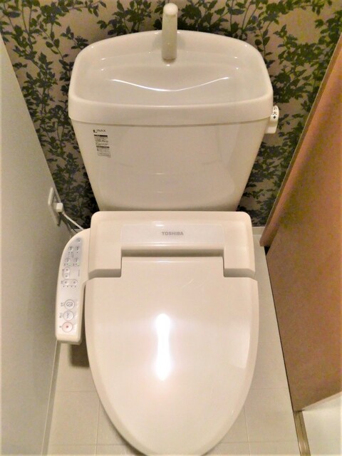 20/30 トイレ