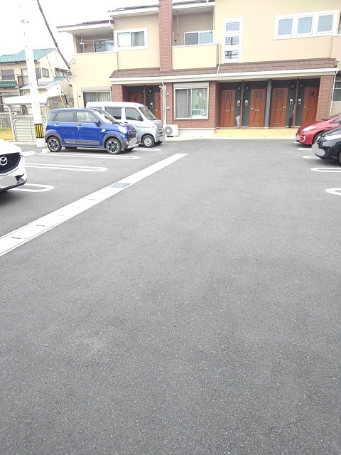 21/30 駐車場
