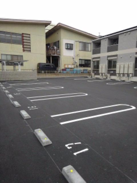 14/20 駐車場