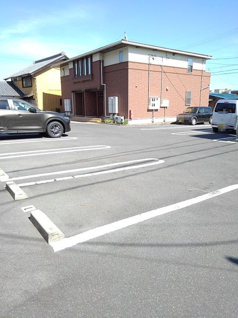14/22 駐車場