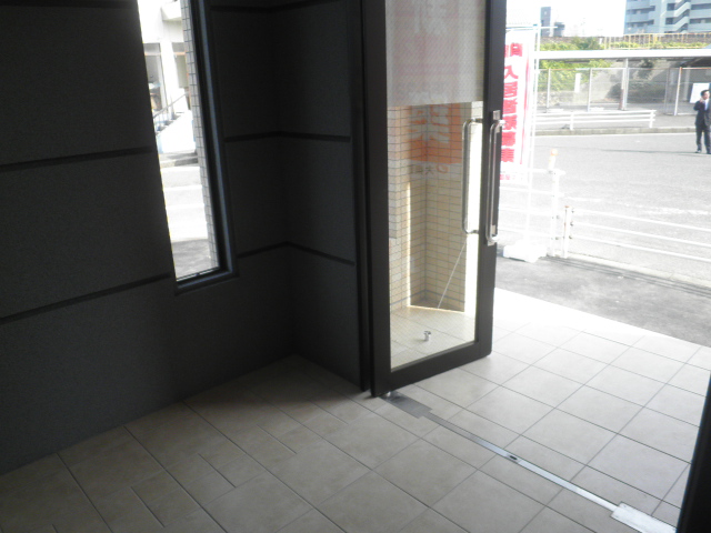 22/29 エントランス