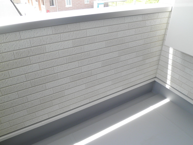 14/28 バルコニー