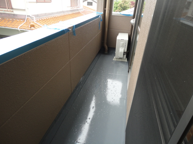 16/23 バルコニー