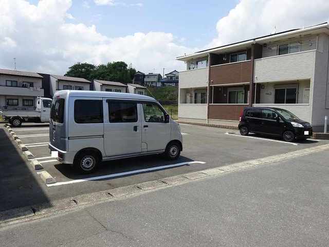 2/8 駐車場