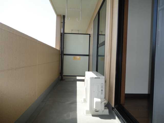 15/23 バルコニー