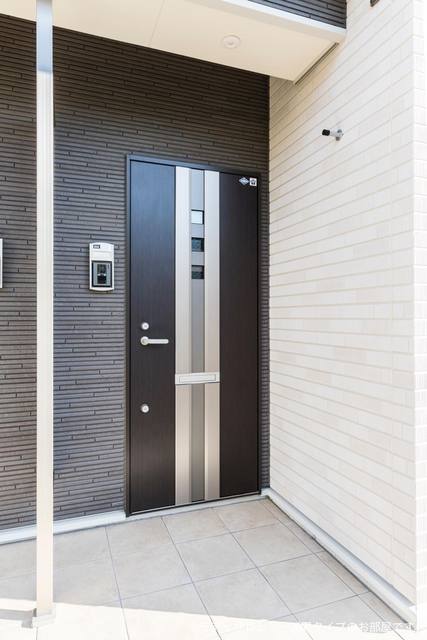 14/20 エントランス