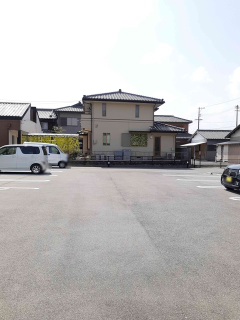 14/20 駐車場