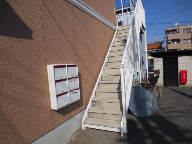 22/30 エントランス