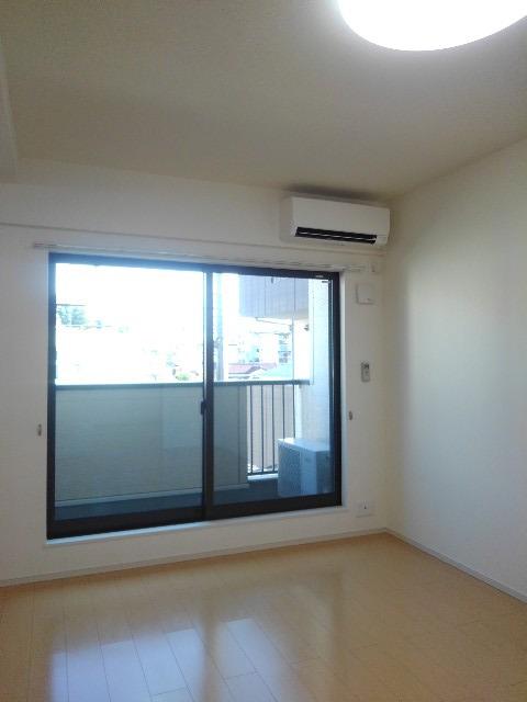 4/23 リビング/ダイニング