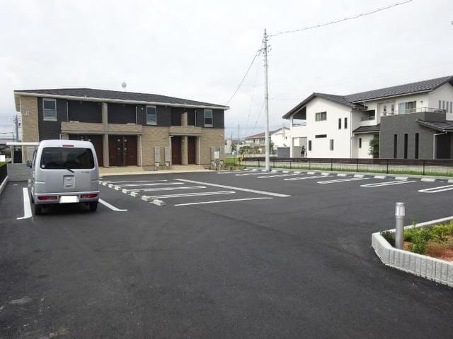 2/8 駐車場