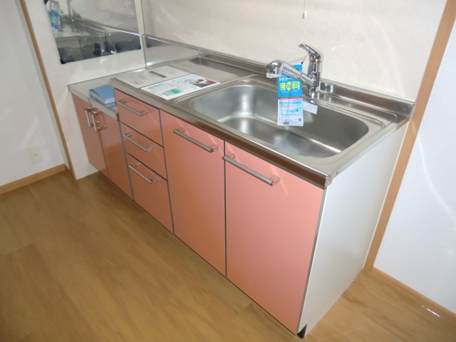 22/28 エントランス