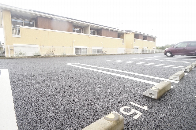 20/21 駐車場