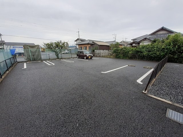 14/20 駐車場