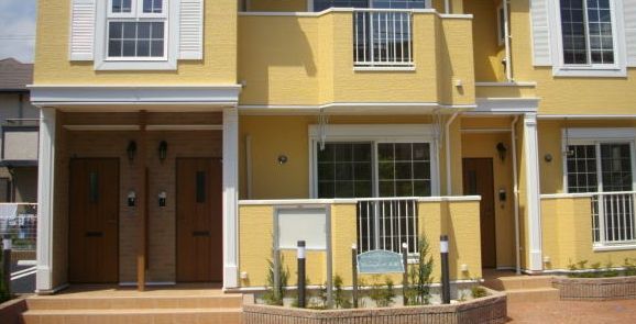 18/26 エントランス