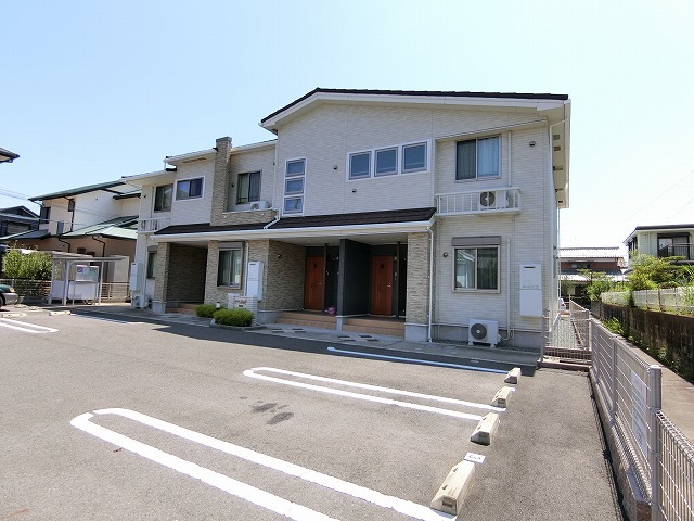 1/8 外観