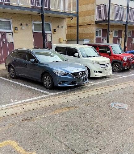 14/19 駐車場