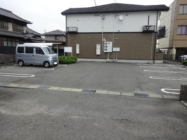 2/10 駐車場