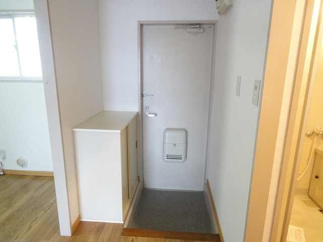 13/20 エントランス