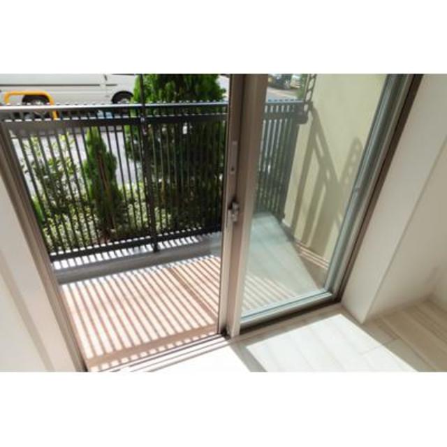 13/18 バルコニー