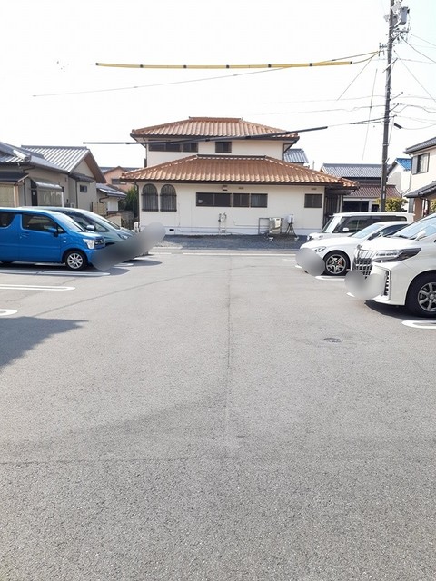 14/20 駐車場