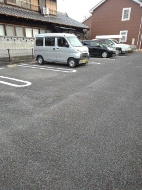 14/22 駐車場