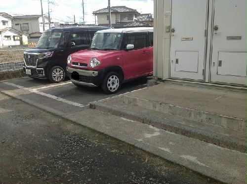14/20 駐車場