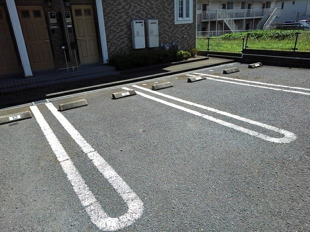 14/20 駐車場