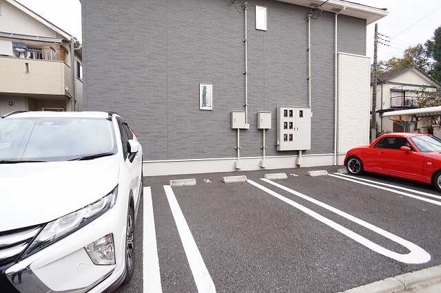 14/20 駐車場