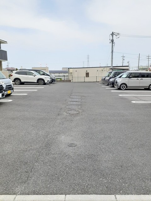21/29 駐車場