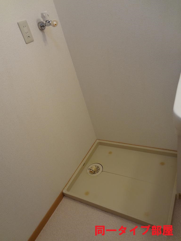 13/23 バルコニー