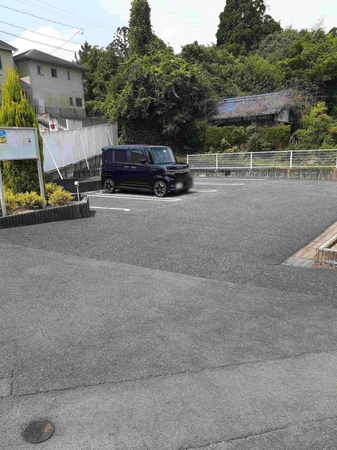 14/22 駐車場