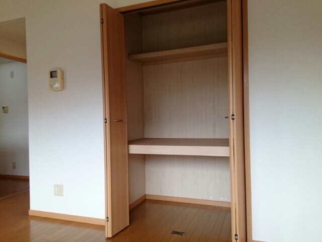 14/20 エントランス