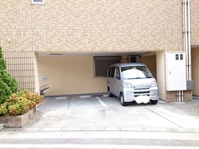 2/8 駐車場