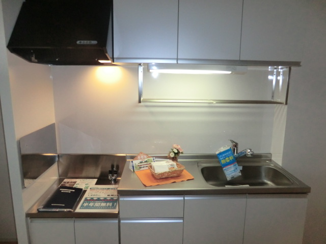 13/30 キッチン