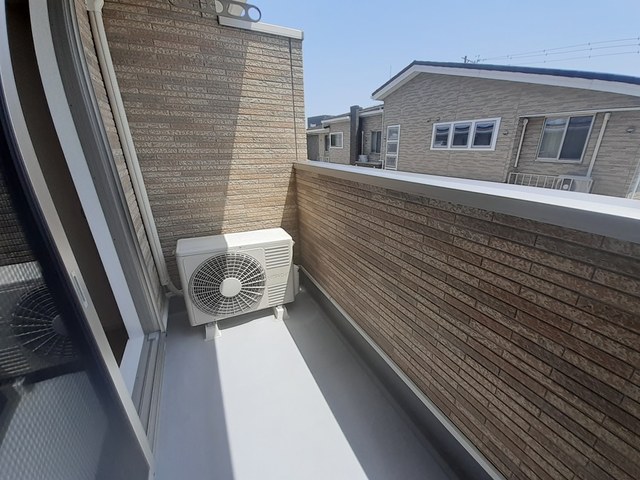 19/26 バルコニー