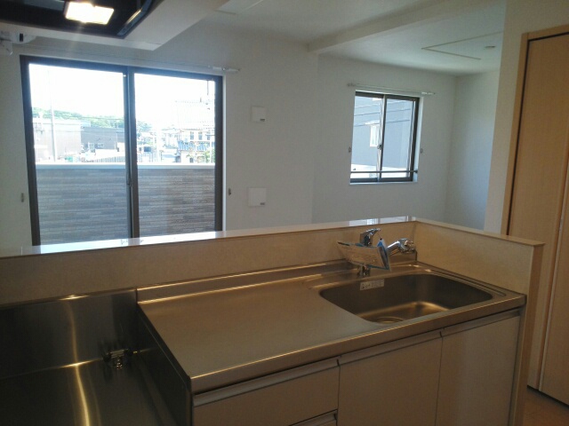 14/26 キッチン