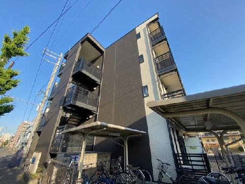 2/2 エントランス