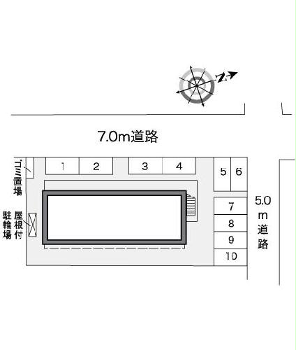 13/17 駐車場