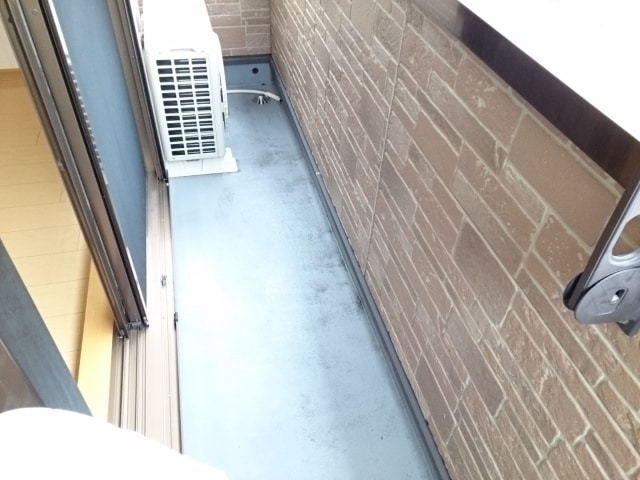 14/20 エントランス