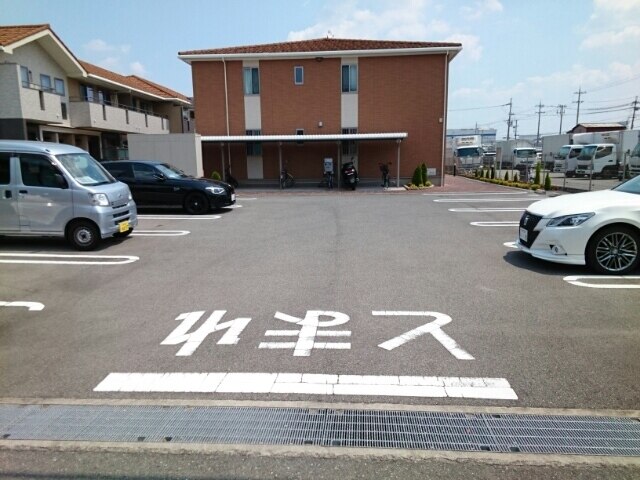 14/20 駐車場