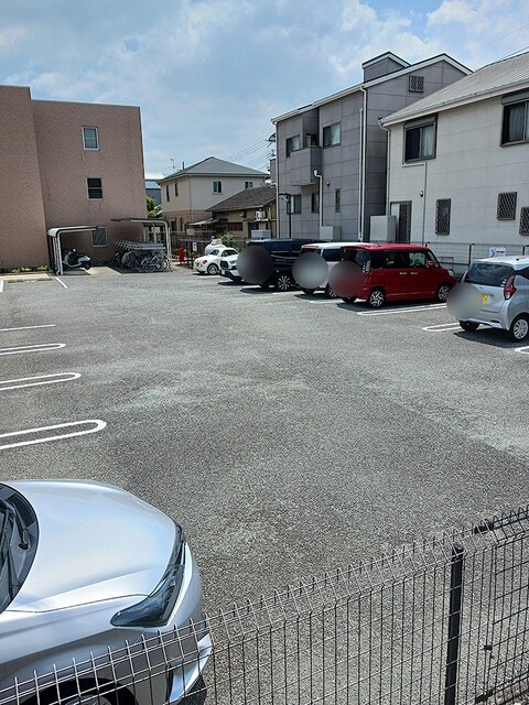 2/8 駐車場