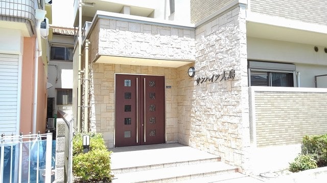 14/20 エントランス