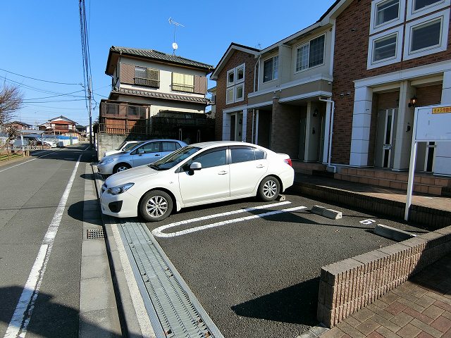 14/20 駐車場