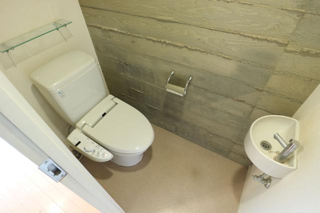22/30 トイレ