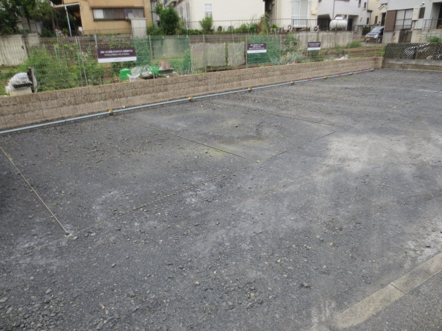 24/30 駐車場